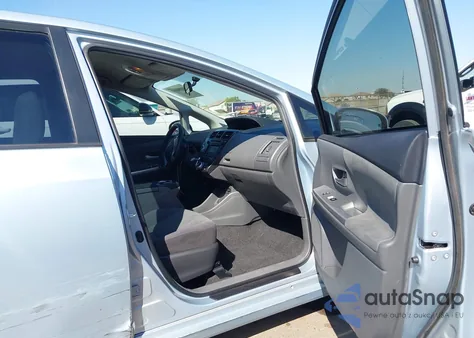 2014 Toyota Prius V Three из США, поврежденный, VIN JTDZN3EU4E3317467